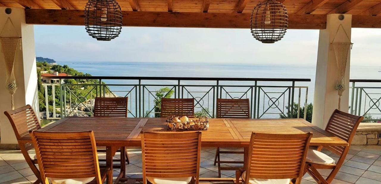 Villa Eos Gaios Exterior photo