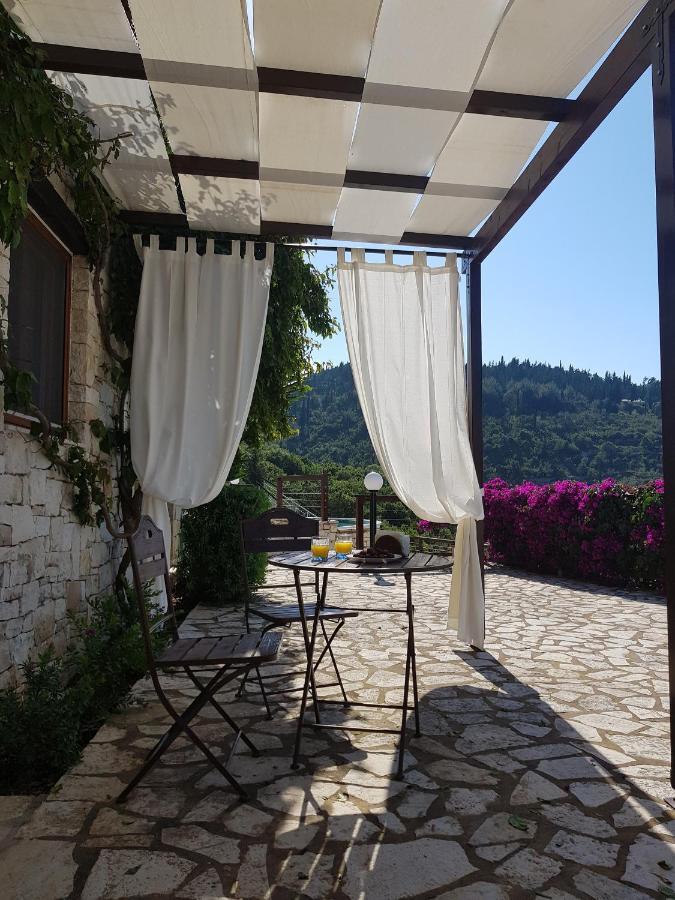 Villa Eos Gaios Exterior photo